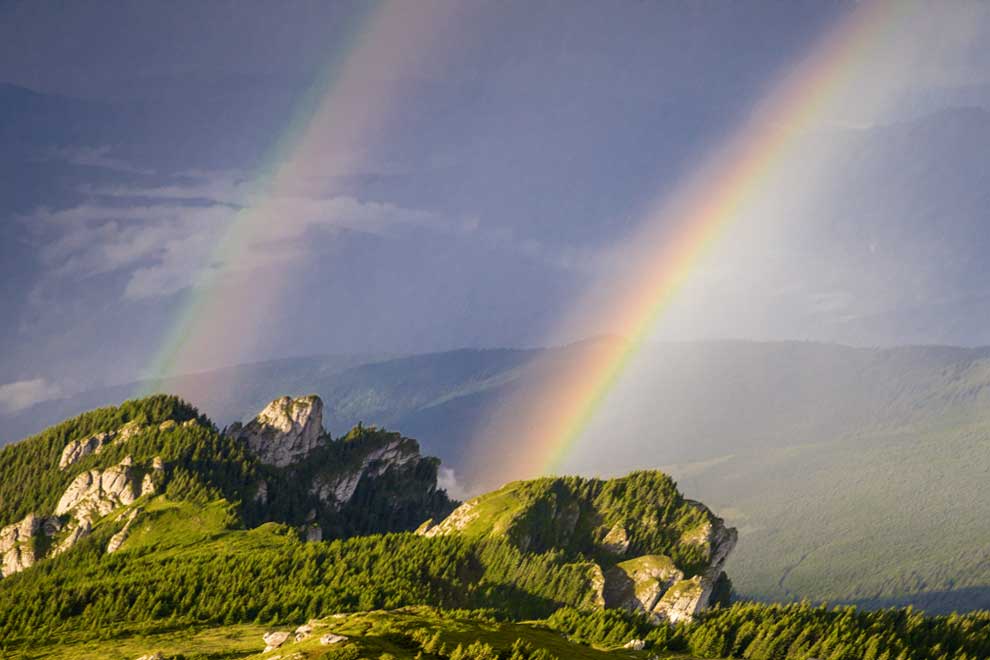 Фото радуги по порядку. Rainbow фото. Картинка Радуга вид с горы. Что такое Радуга,самая красивая Радуга. Радуга красивые картинки (37 фото) kliker.